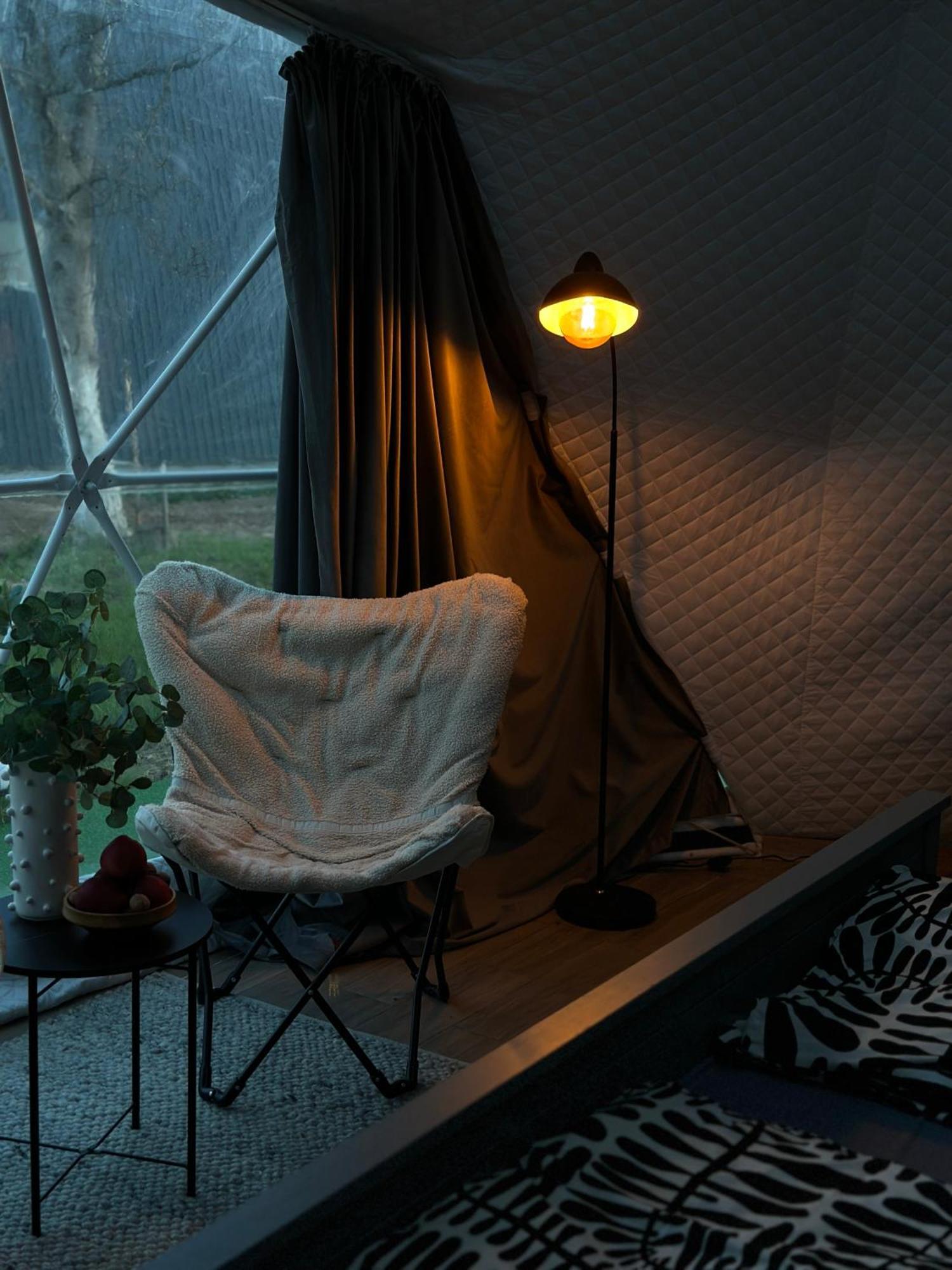 Hotel The Frog Glamping à Horezu Extérieur photo